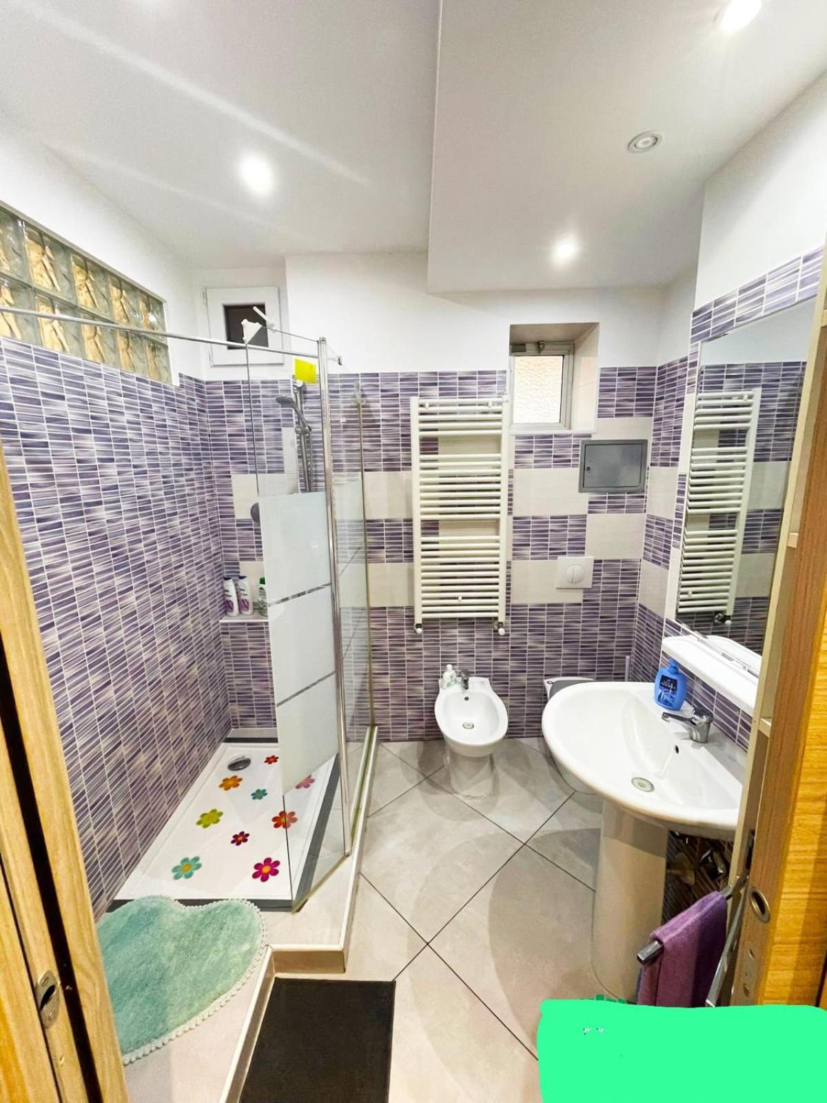 Casa Orchidea Apartment เจนัว ภายนอก รูปภาพ
